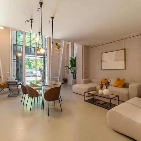 Studi Patrizi Dreaming Luxury Duplex *