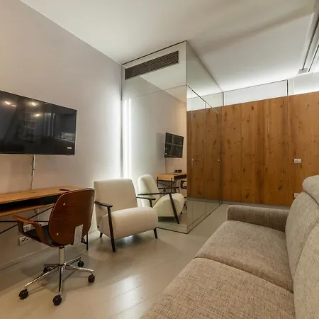 Studi Patrizi Dreaming Luxury Duplex Rome